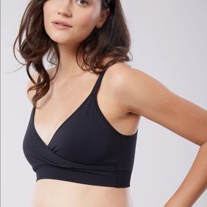Ingrid & Isabel cooling crossover nursing bra, black, medium
